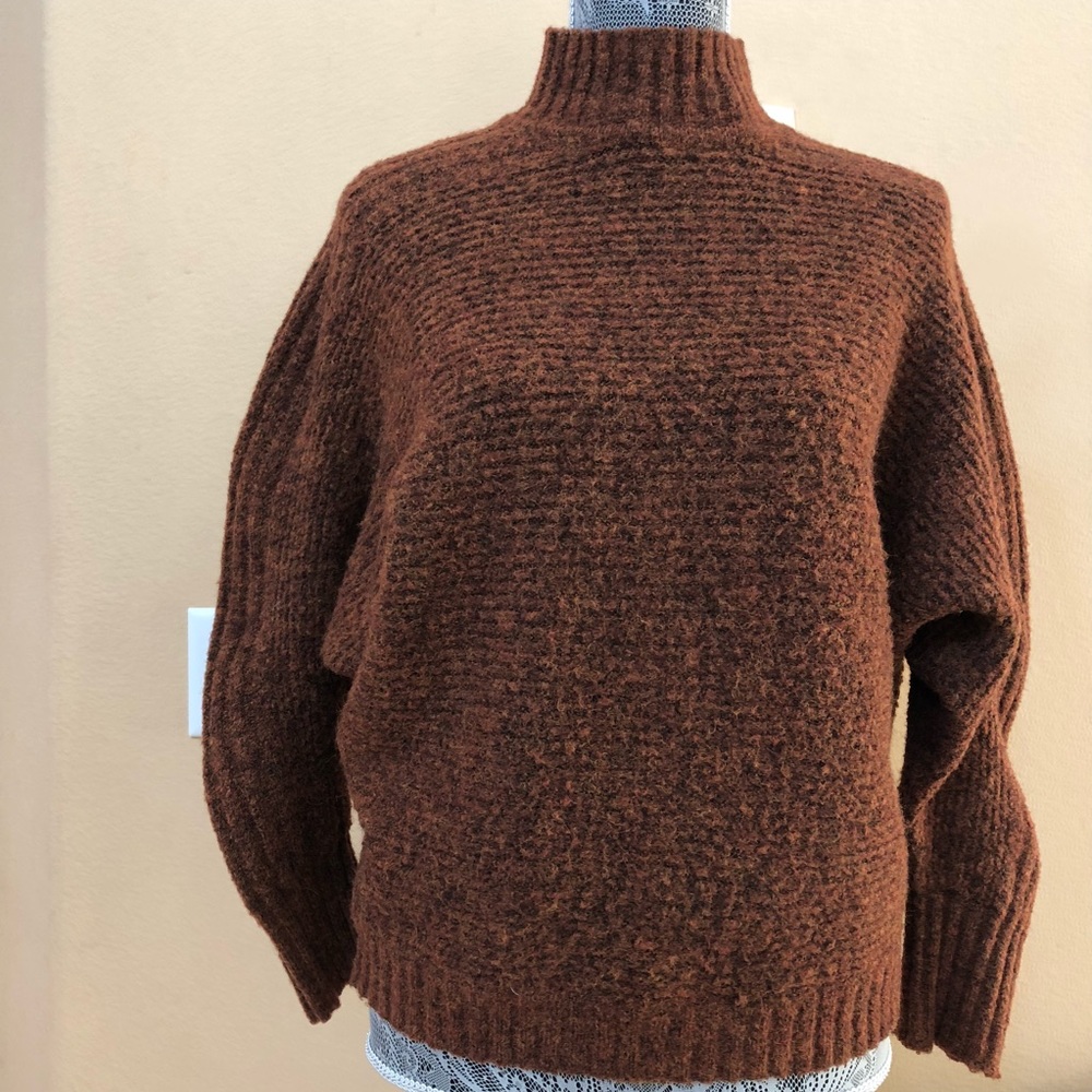 Philosophy 
Women's Philosophy Bat Wing Sweater